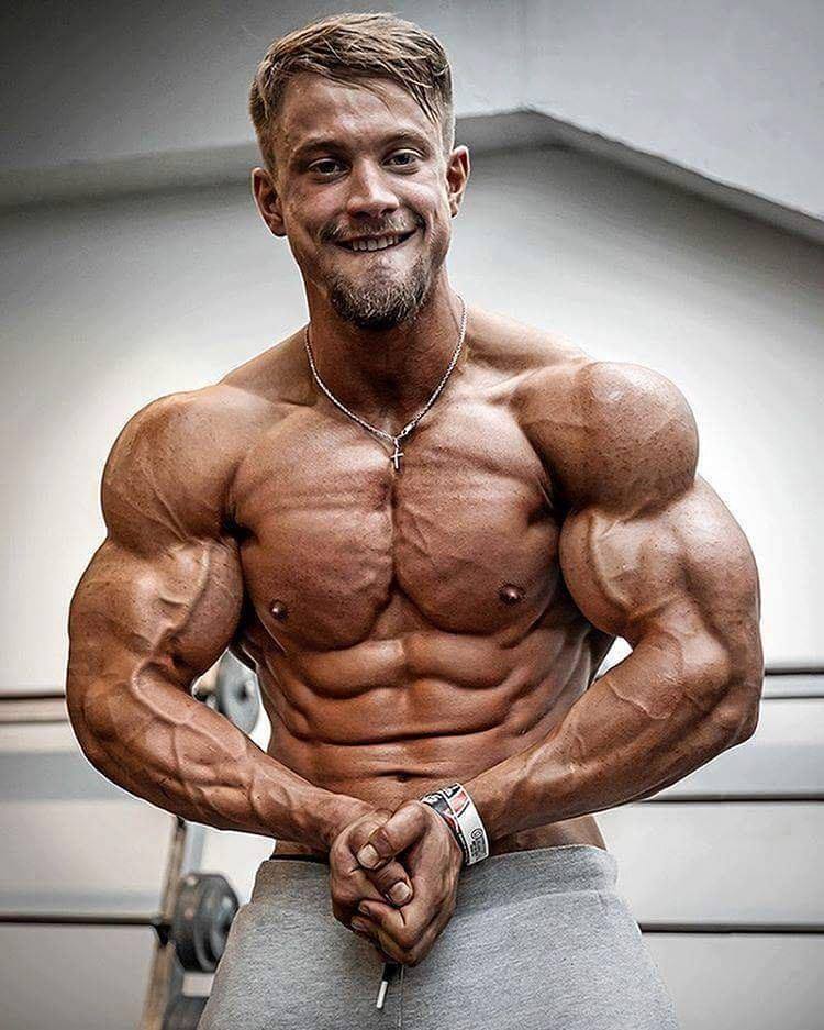 svalnatý instruktor fitness
